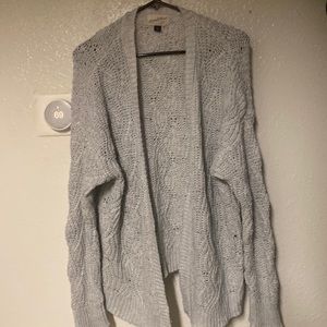 Universal Thread brand women’s size M, open front, grey, cardigan sweater.